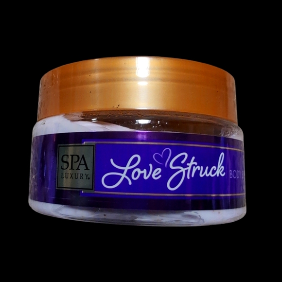 Spa Luxury; Love Struck body scrub - Picture 1 of 3